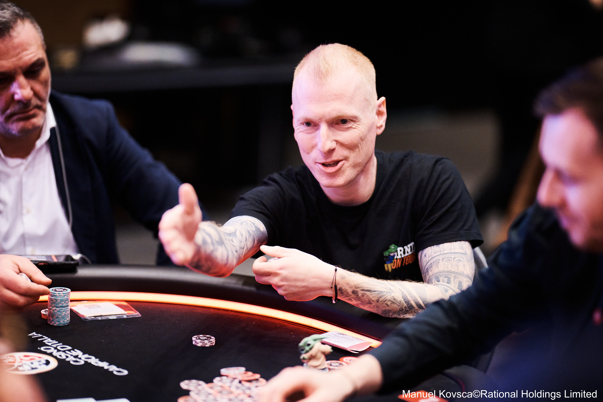 Felix "xflixx" Schneiders erlebt Rollercoaster im €400 PokerStars Namur 6-handed Deepstack