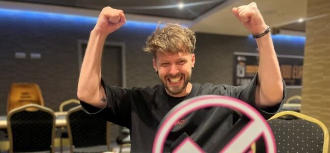 Jens „Jenzoou“ Ullrich triumphiert beim Meetup Main Event in Aš – Fröhli und xflixx Runner-Up